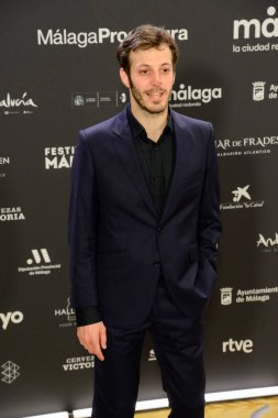 Alberto Ammann, 27. Malaga Festivali 27. De Mlaga Festivali 'nin 15 Şubat 2024' te Madrid Kraliyet Tiyatrosu 'nda düzenlenen kırmızı halı fotoğraf çekimi sırasında medyaya poz verdi.