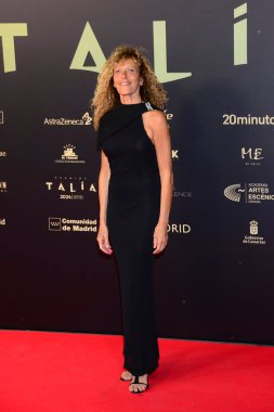 Carmen Conesa İspanya Tiyatro Espanol de Madrid 'deki fotoğraf çekimi sırasında İspanya Sahne Sanatları Akademisi için 2024 Talia Ödülleri' ne katıldı.