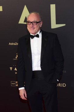 Roberto Alvarez İspanya Tiyatro Espanol de Madrid 'de 22 Nisan 2024 tarihinde yapılan fotoğraf çekimi sırasında İspanya Sahne Sanatları Akademisi için 2024 Talia Ödülleri' ne katıldı.