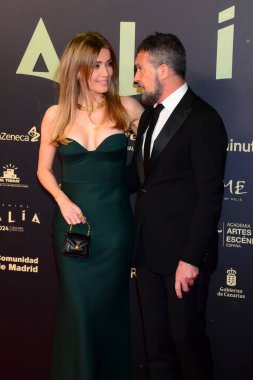 Nicole Kimpel ve Antonio Banderas İspanya Sahne Sanatları Akademisi 'nde 22 Nisan 2024' te İspanya 'nın başkenti Madrid' de yapılan fotoğraf çekimi sırasında poz verdikleri Talia Ödülleri 2024 'e katıldılar.