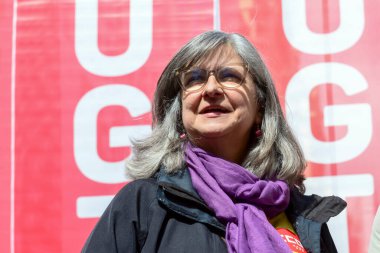 CCOO Madrid Genel Sekreteri Paloma Lopez; sendikalar, CCOO, Comisiones Obreras, İşçi Komisyonları, UGT, Union General de Trabajadores tarafından düzenlenen 1 Mayıs Uluslararası İşçi Bayramı 'nda,