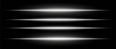 Siyah arka plan üzerinde ışıldayan gerçekçi beyaz lazer ışınları. Gelecekçi enerji çizgileri, bilim kurgu hız hareketi, neon siber ışık.