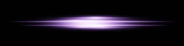 Mor enerji ışını. Parlak yatay çizgiler, katmanlı ışıltı ve siyah arkaplan üzerinde ışıl ışıl bir etki. Güç, bilim kurgu, hareket, teknoloji, gelecek tasarım için harika..