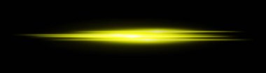 Sarı parlak ışık çizgisi. Yatay neon ışını, pürüzsüz parlak ve katmanlı siyah arkaplan akışı, uygun teknoloji, hareket veya hız temaları.