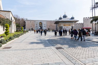 İSTANBUL, TÜRKEYE - 25 Mart 2023: Çeşme Sultan Ahmed III.