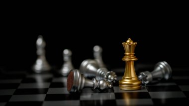 Rekabetçi strateji kavramını kullanan satranç, kararlar, iş stratejisi, iş başarısı konsepti, iş rekabeti planlama stratejik konseptini yönetmek için kullanılır..