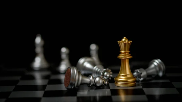 Rekabetçi strateji kavramını kullanan satranç, kararlar, iş stratejisi, iş başarısı konsepti, iş rekabeti planlama stratejik konseptini yönetmek için kullanılır..
