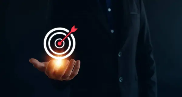 hedef, strateji, başarı, hedef, hedef, fütüristik, pazarlama, seçim, performans, başarı. İş Stratejileri ve Rekabetçi Avantaj, Bankacılık ve Finans, Başarı Yolu.