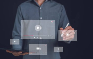 çevrimiçi yayın videosunu izle. çevrimiçi eğlence yayını izlemek, video izlemek ve konser izlemek, müzik dinlemek, çevrimiçi öğrenim.