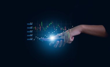  Borsa Yatırım Fonları ve Dijital Varlıklar. Forex ticaret grafiği finansal verileri analiz ediliyor. iş finans teknolojisi ve yatırım kavramı. 