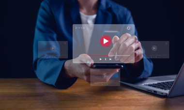 çevrimiçi yayın videosunu izle. çevrimiçi eğlence yayını izlemek, video izlemek ve konser izlemek, müzik dinlemek, çevrimiçi öğrenim.