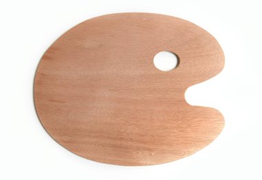 Boya için ahşap palet. Ressam bekleniyor, kullanılmayan resim paleti beyaz arkaplanda.