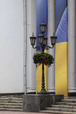 Odesa 'daki binada Ukrayna bayrağı