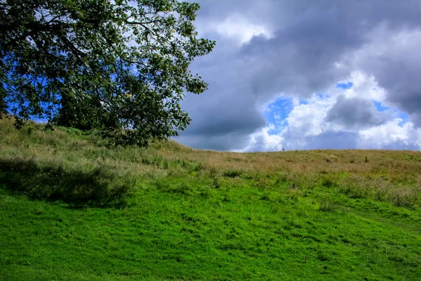 Der Weg Den Ruinen Von Kendal Castle Mit Blick Auf — Stockfoto