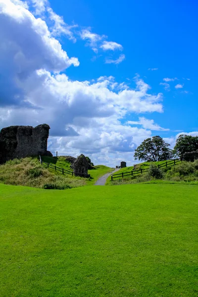 Der Blick Auf Die Ruinen Von Kendal Castle Einer Mittelalterlichen — Stockfoto