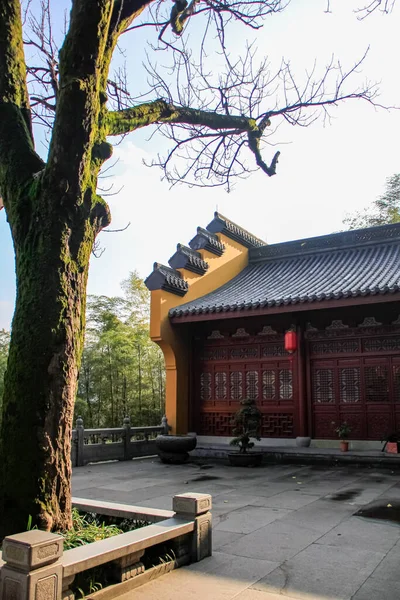 Vista Interior Jardim Templo Yongfu Hangzhou China Viagem Vista Natureza — Fotografia de Stock