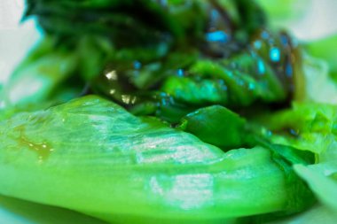 İstiridye soslu marul. Çin mutfağı. Yiyecek konsepti.