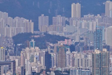 Hong Kong Tepesi 'nden Hong Kong şehir manzarası. Hong Kong 'un güzel ve çarpıcı manzarası. Hong Kong Şehri ve ufuk çizgisi. 