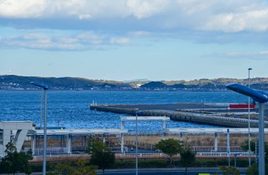 Nagoya havaalanının dışından bakıldığında, otopark manzarası. Japonya 'nın Nagoya kenti. Seyahat kavramı. 