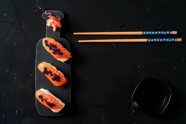 Суши Лосося Нигири Японская Кухня — стоковое фото