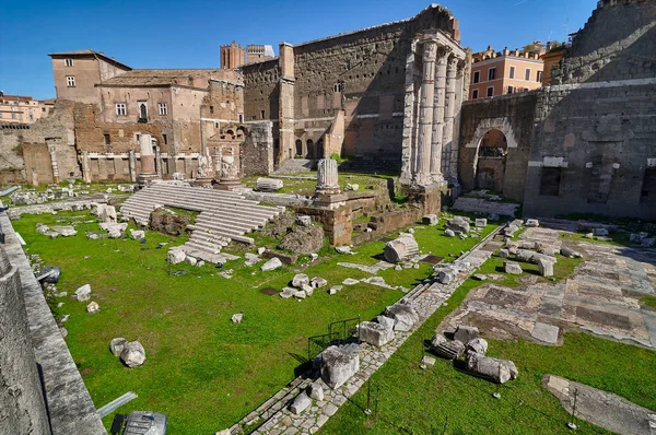 Roma Forumu Roma kalıntıları