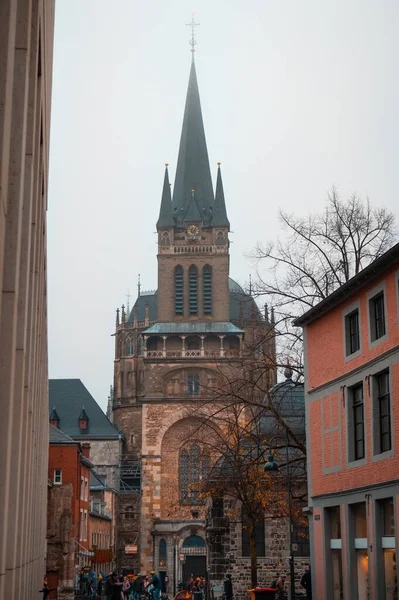 Aachen Cathedral Roma Katolik kilisesidir Aachen, Almanya.