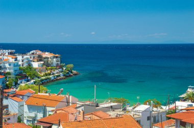 Gündüzleri Thassos adasındaki Skala Marion köyünden manzara