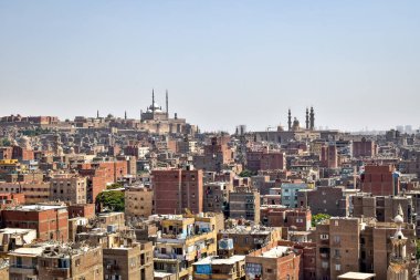 Kahire 'deki eski binalara gündüz gözüyle yukarıdan bakıyorum.