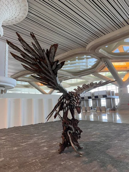 Bronz Kuş Heykelleri Sergisi