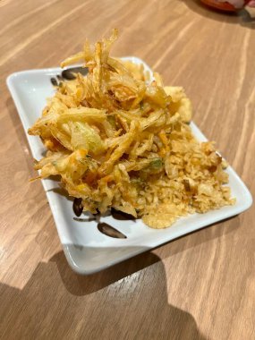 Japon mutfağı, kakiage sebze temposudur.