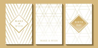 Beyaz bir arka planda lüks doğum günü kartları. Modern altın ve beyaz tasarım. Altın renkli geometrik desen, ışık arkaplanındaki altın çizgi. Doğum günü partisi için en iyi tasarım çizimi.