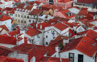 Lizbon, Portekiz 'in çatıları ve manzarası