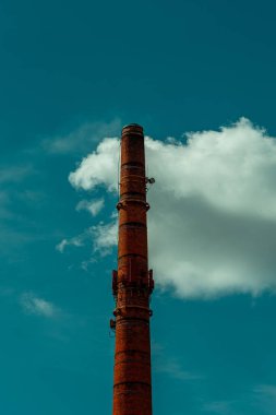 Bydgoszcz şehrindeki eski bir işletmede boru hattı.