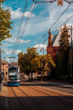 Bydgoszcz sokaklarında modern tramvay