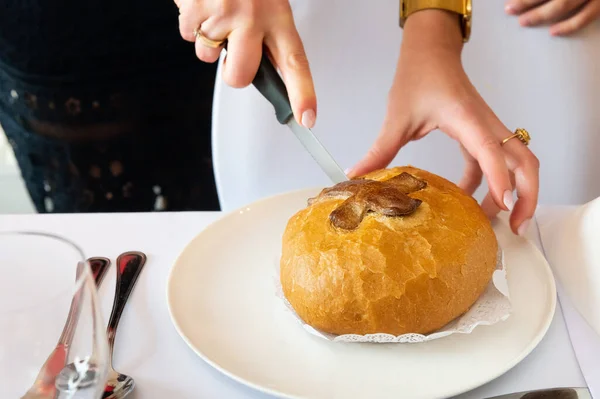bread for first holy communion