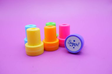 Eğitmenler tarafından kullanılan canlı not pulları