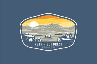 Navajo 'daki Petrified Forest Ulusal Parkı' nın ve Arizona 'daki Apache County' nin koyu arkaplanının üzerindeki yama logosu.