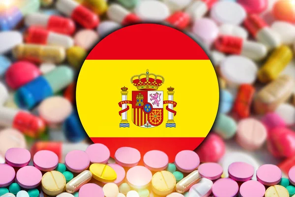 スペインの前に薬局の錠剤と丸い形のフラグ ブラータブレットの背景 イラストポスターデザイン — ストック写真