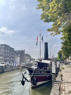                   Beautiful old ship in harbor of Harderwijk in Nederlands 