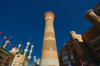 Urumqi 'deki Grand Bazaar, Çin, Xinjiang, muhteşem binalarıyla