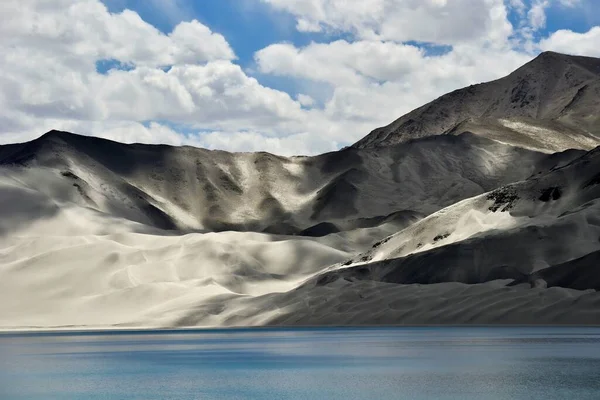 Lago Baisha Planalto Pamir Xinjiang Com Baisha Montanha Água Lago — Fotografia de Stock
