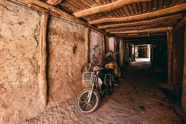 Kashgar, Xinjiang 'daki Hathpace' deki Halk Evleri çok değerli tarihi ve kültürel varlıklardır..