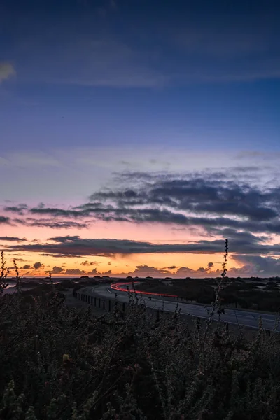 太阳升起在科拉里奥的沙丘上西班牙加那利群岛Corralejo国家公园的浪漫日出 — 图库照片