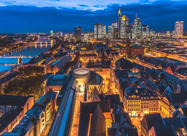 Utsikt Över Staden Frankfurt Med Dess Gator Och Skyline Trevlig — Stockfoto
