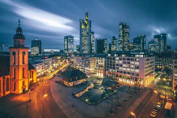 Вигляд Через Місто Франкфурт Його Вулицями Горизонтом Чудова Архітектура Багато — стокове фото