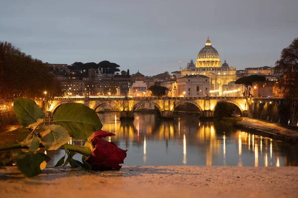 Itália Roma Tieber Vatikan Noite Bela Iluminação Pôr Sol Foto — Fotografia de Stock