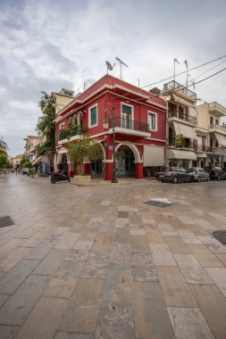 Zakyntos 'taki güzel eski binalar. Zante 'nin köylerinde hala güzel tarihi binalar ve gün ışığında çekilen şehir var. Yunanistan