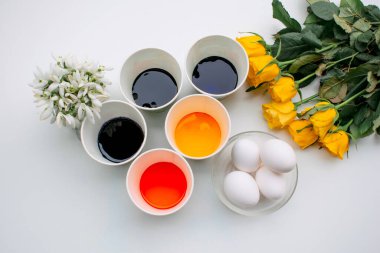 Paskalya için yumurta boyama. DIY. Adım adım. 4. Adım