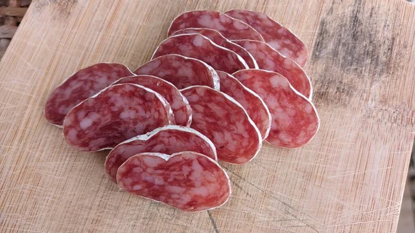 Torrsaltad Köttprodukt Tillverkad Fläsk Med Aromatiska Kryddor Och Täckt Med — Stockfoto