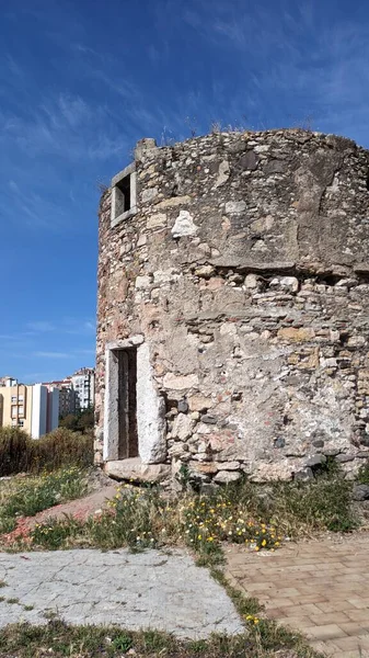 2023 Średniowieczna Wieża Kamienia Chroniąca Miasto Przed Atakami Portugalii Foto — Zdjęcie stockowe